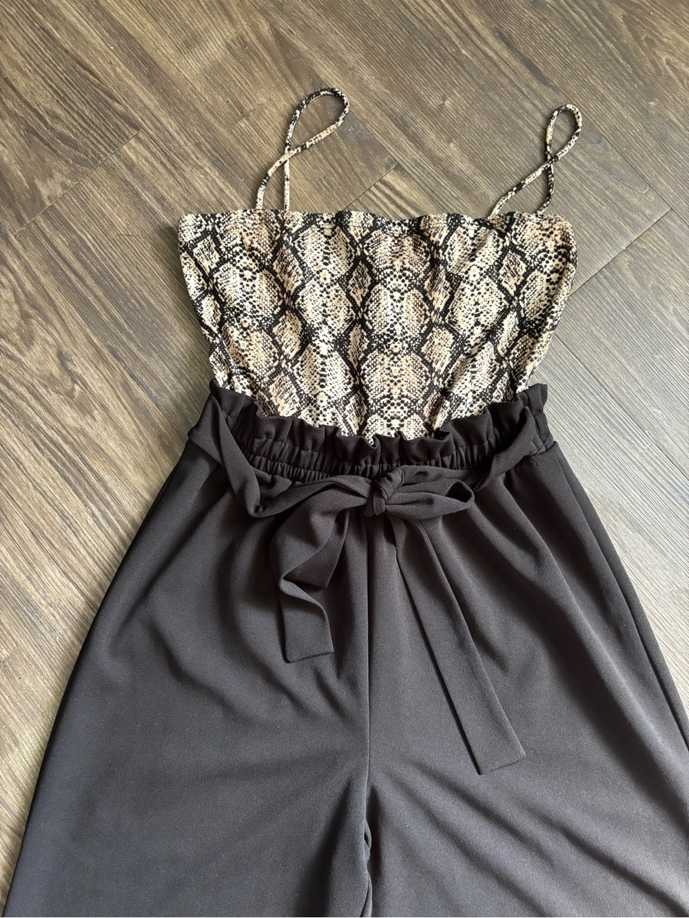 ✨ Preloved Windsor Snakeskin Print Wide Leg Jumpsuit - Size M